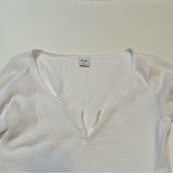 Aritzia Tna 
Waffle Scoopneck Longsleeve - Picture 4 of 5